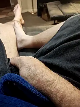 hubbyfun19 online show from April 3, 5:38 am