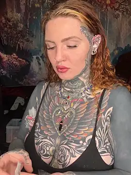 Snapshot of AlexandraWildd chatting on March 17, 11:35 am AlexandraWildd online show from March 17, 11:35 am