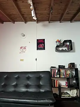 AlekBlake  online show from June 7, 4:49 am