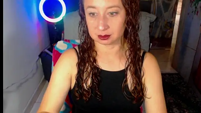 Milf Valeria online show from October 20, 2:50 pm