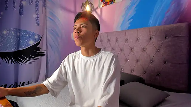 MaxiWildd online show from September 23, 12:41 pm