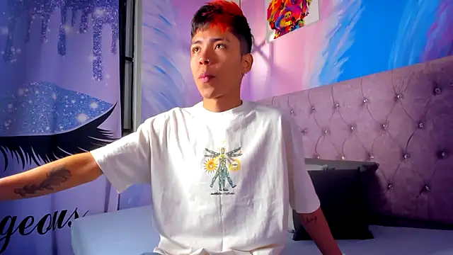 MaxiWildd online show from October 17, 12:41 pm