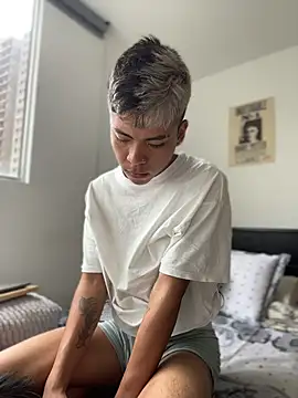 MaxiWildd online show from July 20, 2:08 pm