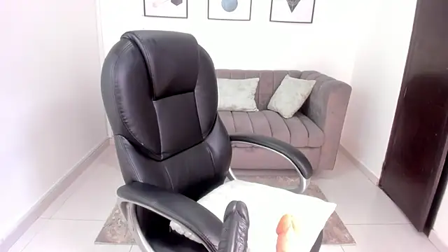 violettasweet   online show from September 27, 2:00 pm