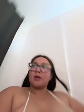 Kyleighc online show from May 15, 11:56 pm