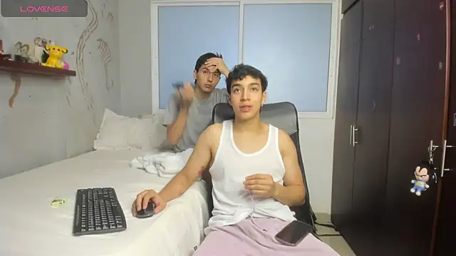 Snapshot of Noxx_starkK chatting on October 12, 1:48 am Noxx starkK online show from October 12, 1:48 am