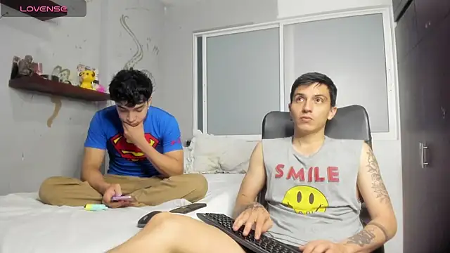 Snapshot of Noxx_starkK chatting on October 13, 1:49 am Noxx starkK online show from October 13, 1:49 am