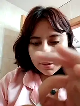 tutermitoa online show from October 15, 5:13 pm