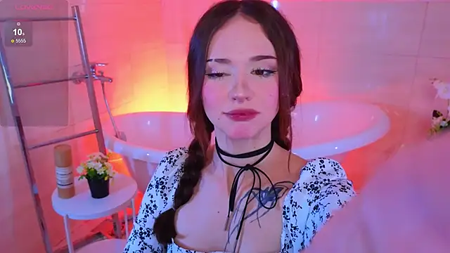 Snapshot of Adetta chatting on September 23, 1:03 pm Adetta online show from September 23, 1:03 pm