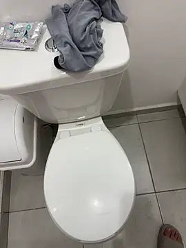 michael877675 online show from October 29, 1:24 pm