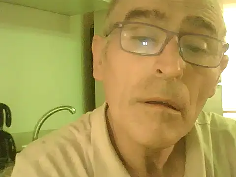 Snapshot of isogok22 chatting on May 31, 5:20 pm isogok22 online show from May 31, 5:20 pm