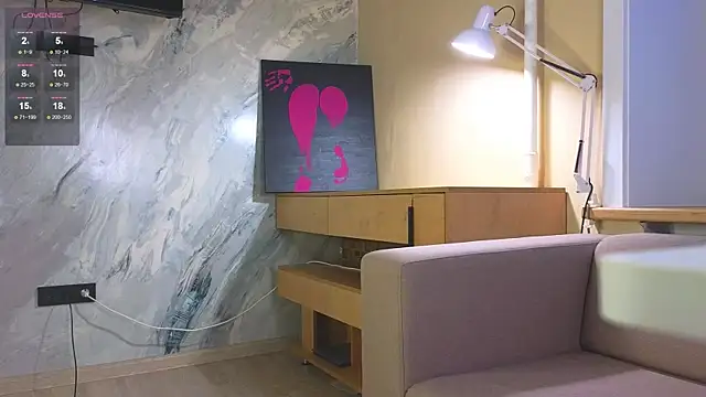 miss bubbles  online show from October 8, 12:30 am