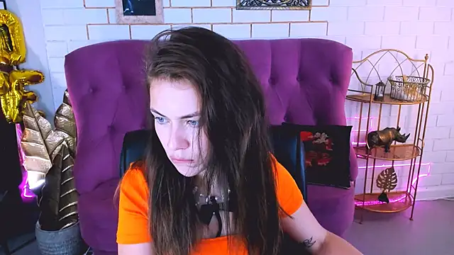 Snapshot of SeaJorji chatting on October 18, 1:12 pm SeaJorji online show from October 18, 1:12 pm