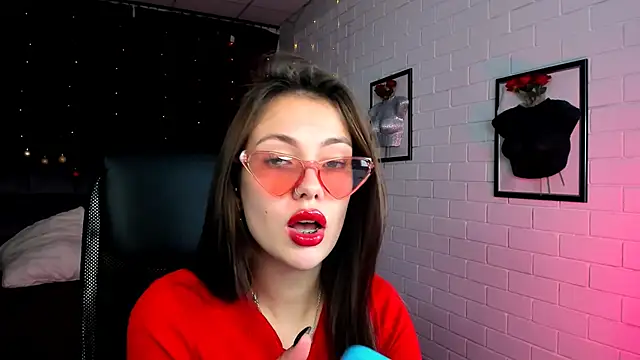 Snapshot of SeaJorji chatting on December 14, 1:16 pm SeaJorji online show from December 14, 1:16 pm