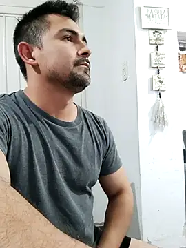 Bradd 32 online show from September 20, 3:07 am