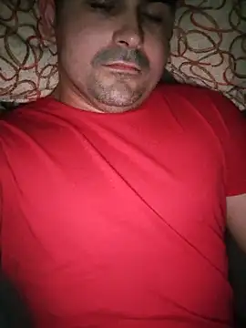 Snapshot of Bradd_32 chatting on April 1, 6:14 am Bradd 32 online show from April 1, 6:14 am