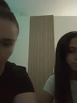 FemmeAffair online show from October 19, 7:25 pm