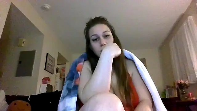 Snapshot of thedevinemama chatting on February 15, 7:51 am thedevinemama online show from February 15, 7:51 am