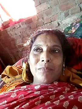 Savita992 online show from October 6, 1:25 am