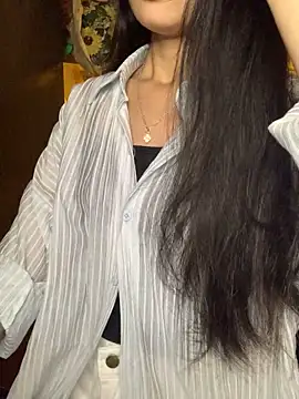 Nhinhi18 online show from November 9, 1:53 pm