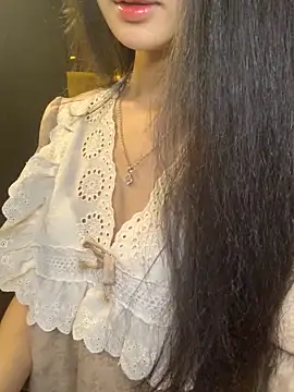 Nhinhi18 online show from May 14, 2:57 pm