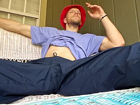 sloppytopkins online show from March 25, 6:47 pm