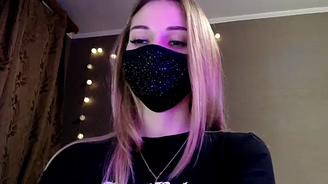 Iris lave online show from February 5, 6:01 pm