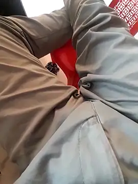 hackyourpussyxh online show from November 26, 10:05 am