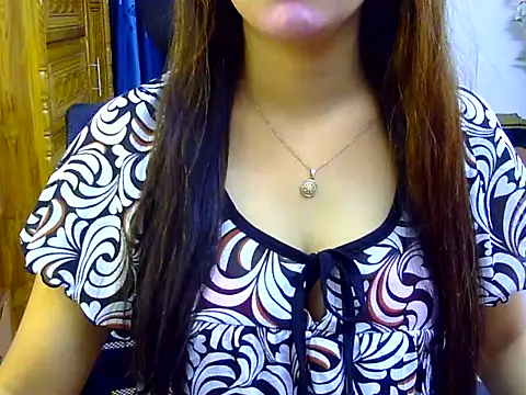 Obonti 2000 online show from October 13, 4:40 pm