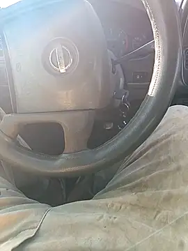 Snapshot of Frank0021 chatting on October 8, 12:25 pm Frank0021 online show from October 8, 12:25 pm