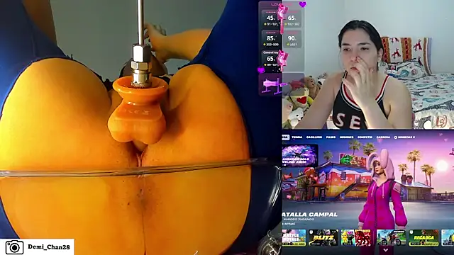 demi chan online show from February 24, 7:50 am