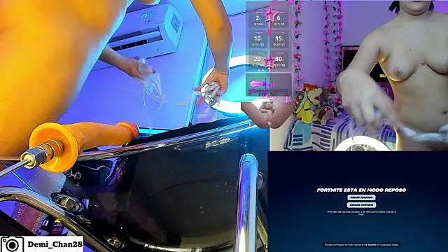 demi chan online show from July 9, 2:04 am