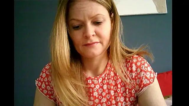 Snapshot of Ginger-bb chatting on March 17, 7:01 am Ginger-bb online show from March 17, 7:01 am