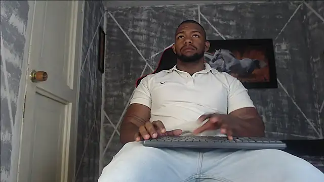 big blackmen19 online show from September 18, 1:24 pm