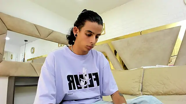 Ibratxandy online show from October 25, 6:57 pm