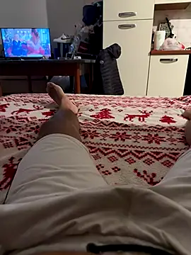 Snapshot of umeghj chatting on October 9, 9:57 pm umeghj online show from October 9, 9:57 pm