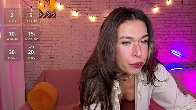 Snapshot of ReginaFoXXXy chatting on September 24, 10:51 am ReginaFoXXXy online show from September 24, 10:51 am