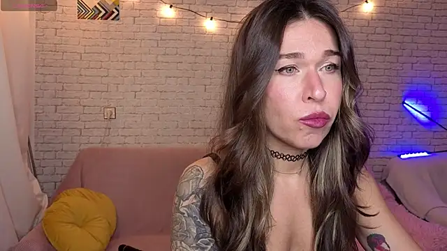 Snapshot of ReginaFoXXXy chatting on September 26, 11:36 am ReginaFoXXXy online show from September 26, 11:36 am