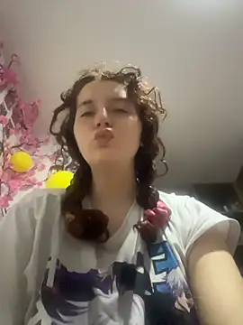 Snapshot of Sharon_Black chatting on July 17, 10:22 am Sharon Black online show from July 17, 10:22 am