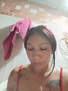 Snapshot of Rous-squir chatting on June 14, 1:03 am Rous-squir online show from June 14, 1:03 am