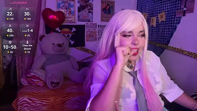 Snapshot of PixelKitty_ chatting on April 22, 12:57 am PixelKitty online show from April 22, 12:57 am