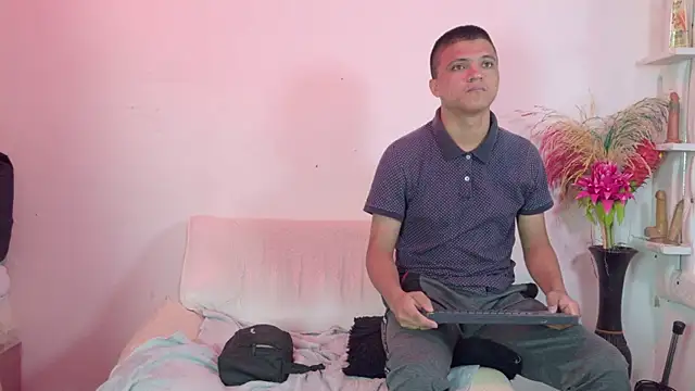 aly n sebas online show from June 16, 12:35 am