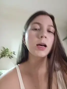 Arianna Moss online show from June 10, 11:24 pm