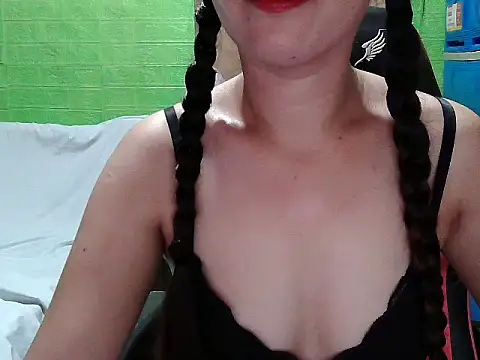 Snapshot of lucky_rona chatting on June 3, 12:52 pm lucky rona online show from June 3, 12:52 pm