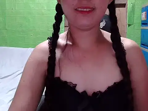 Snapshot of lucky_rona chatting on June 19, 12:31 pm lucky rona online show from June 19, 12:31 pm