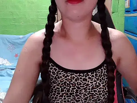 Snapshot of lucky_rona chatting on June 21, 1:57 pm lucky rona online show from June 21, 1:57 pm