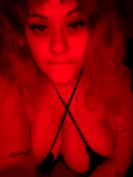 Dulceluz 420 online show from October 6, 4:54 am
