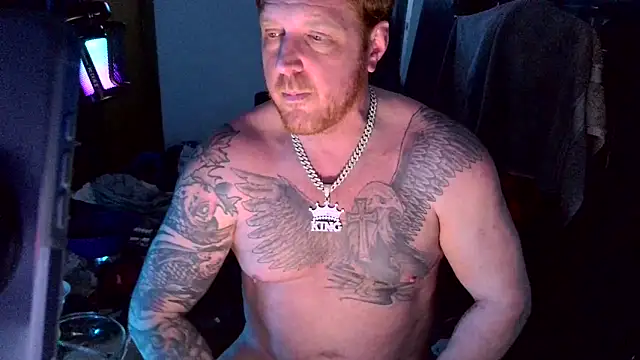 Snapshot of CloudyKingG chatting on March 8, 9:57 am CloudyKingG online show from March 8, 9:57 am