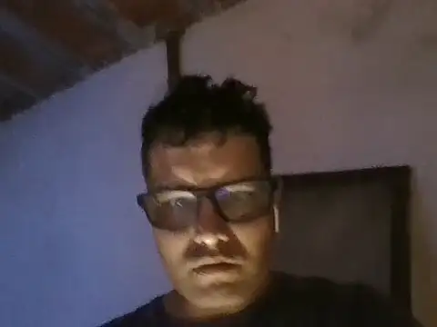 Quarentaoon online show from October 17, 11:07 pm