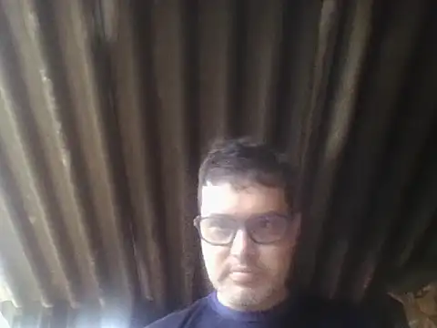 Quarentaoon online show from October 28, 1:36 pm